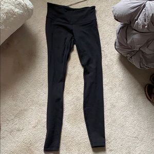 black lululemon leggings